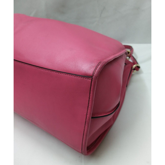 Coach Carlyle Pink Smooth Leather Turnlock 3 Compartments Shoulder Bag - Picture 7 of 15